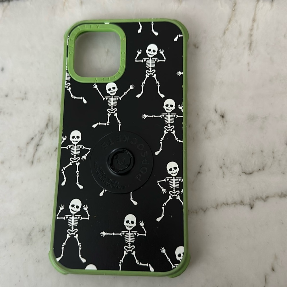 iPhone 12 Casetify